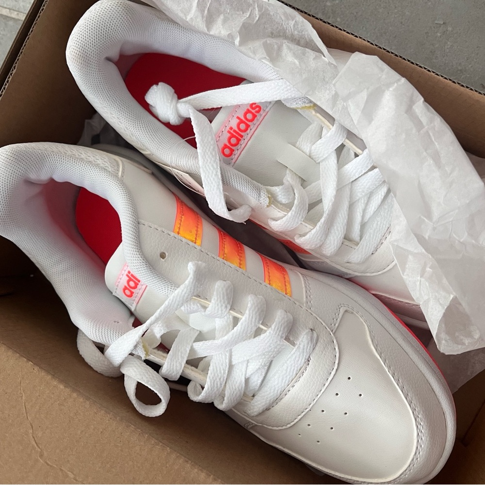 Adidas woman White and orange Sneakers woman size 37.5
